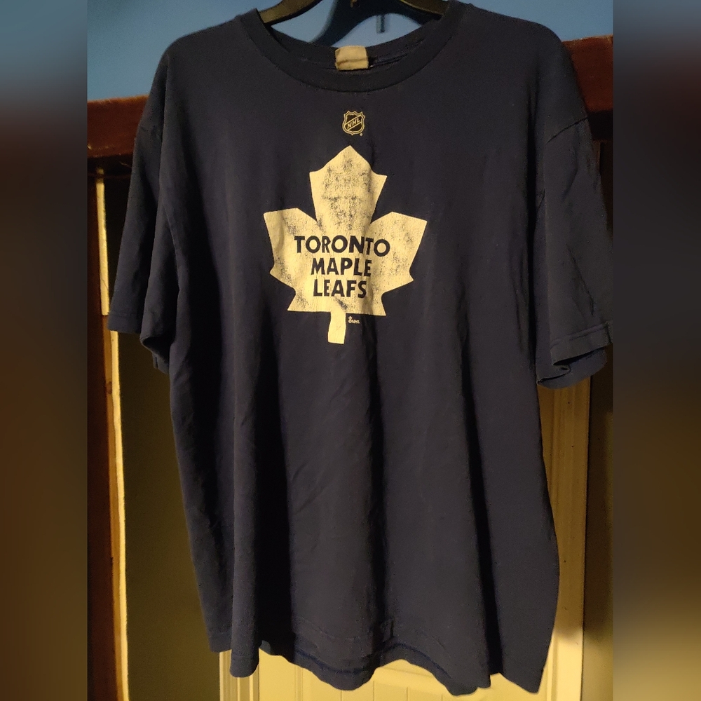 Toronto Maple Leafs Men's Tshirt XL remember Mikhail Grabovski Jersey #84 Center